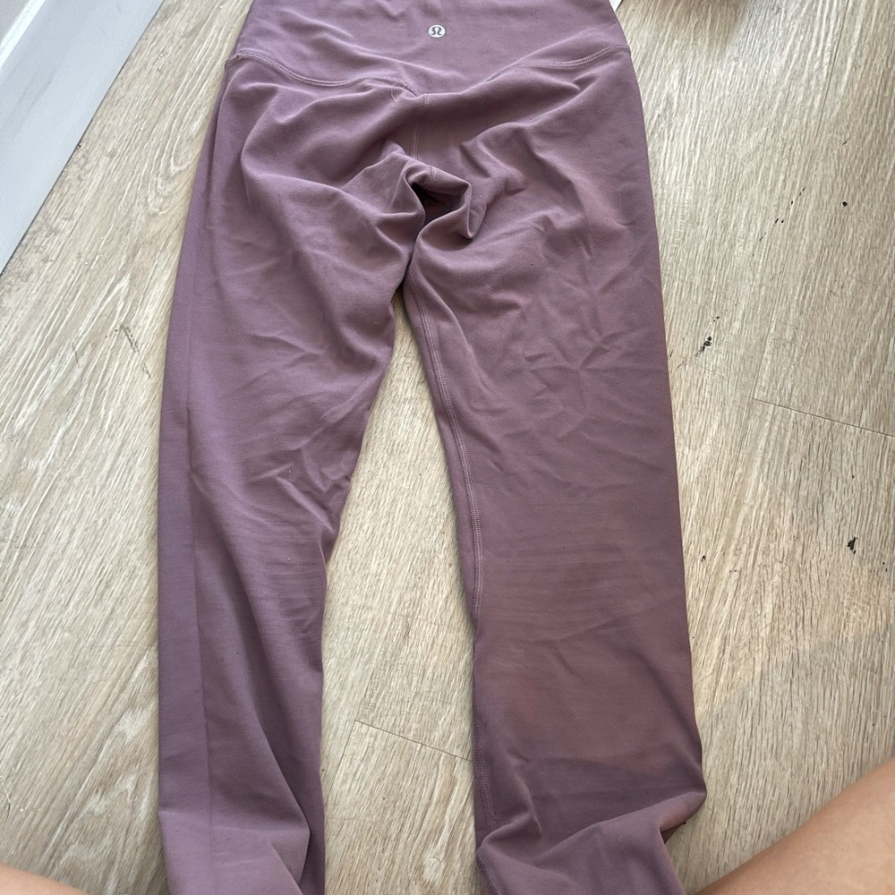 light pink lulu leggings